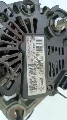 Tweedehands auto-onderdeel alternator voor dacia sandero laureate music oem iam-referenties 8200667608