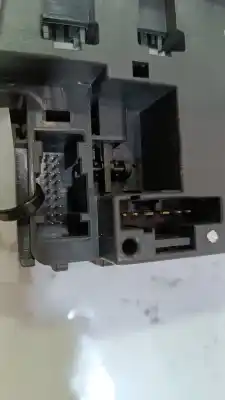 Pezzo di ricambio per auto di seconda mano comando pulito per renault grand modus authentique riferimenti oem iam 88103003127  0082071843