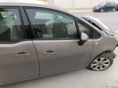 Pezzo di ricambio per auto di seconda mano serratura porta anteriore destra per opel meriva b excellence riferimenti oem iam 