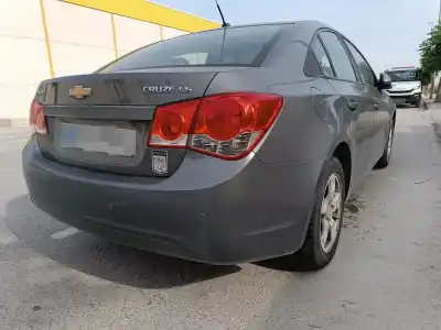 Piesă de schimb auto la mâna a doua PUNTE FATÃ pentru CHEVROLET CRUZE  Referințe OEM IAM   