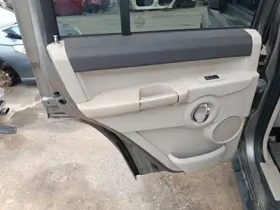 Автозапчасти б/у обивка задней левой двери за jeep commander 3.0 v6 crd limited ссылки oem iam 