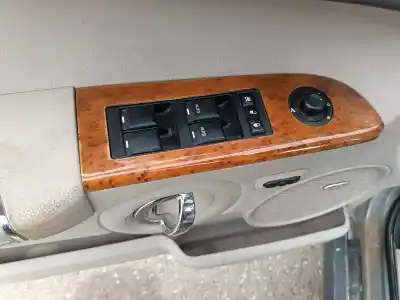 Автозапчасти б/у выключатель левого переднего окна за jeep commander 3.0 v6 crd limited ссылки oem iam 