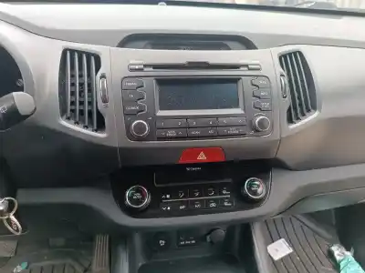 Pezzo di ricambio per auto di seconda mano controllo climatico per kia sportage basic 4x2 riferimenti oem iam 