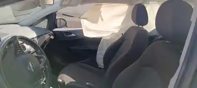 Piesă de schimb auto la mâna a doua scaunul din fațã partea dreaptã pentru opel corsa e color edition referințe oem iam 