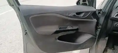 Автозапчастина б/у ОББІРКА ПЕРЕДНІХ ДВЕРЕЙ ЛІВА для OPEL CORSA E  Посилання на OEM IAM   