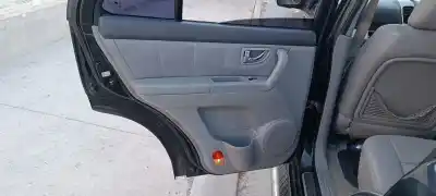 Pezzo di ricambio per auto di seconda mano rivestimento portiera posteriore sinistra per kia sorento 2.5 crdi concept riferimenti oem iam 
