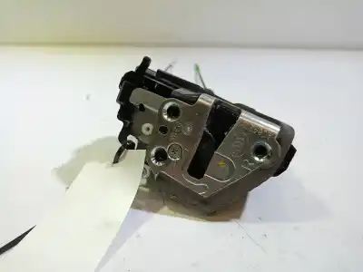 Pezzo di ricambio per auto di seconda mano serratura porta posteriore destra per toyota corolla (e21) hybrid active riferimenti oem iam 