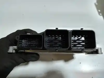 Автозапчастина б/у ебу контролер двигуна для citroen c3 picasso exclusive посилання на oem iam 9805947780  0281019818