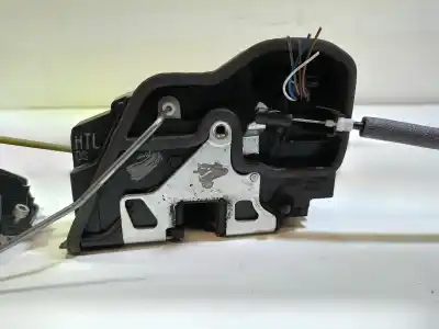 Second-hand car spare part rear left door lock for bmw x1 (e84) sdrive 20 d oem iam references 7202147