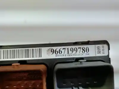 Pezzo di ricambio per auto di seconda mano SCATOLA RELÈ/FUSIBILI per PEUGEOT 207 (2006->)  Riferimenti OEM IAM 9667199780  