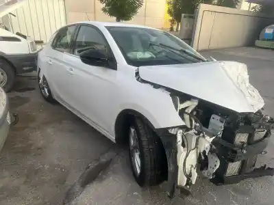Автозапчасти б/у ПЕРЕДНЯЯ ПРАВАЯ КУЛАЧКА за OPEL CORSA F  ссылки OEM IAM   