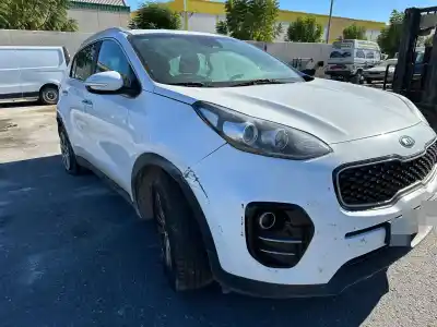 Pezzo di ricambio per auto di seconda mano rivestimento porta anteriore sinistro per kia sportage drive 2wd riferimenti oem iam 