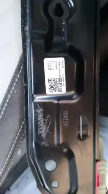 Second-hand car spare part passenger side right window regulator for jaguar f-pace portfolio oem iam references hk8323200ag  