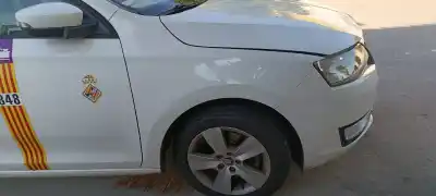 Second-hand car spare part front right fin for skoda rapid active oem iam references 