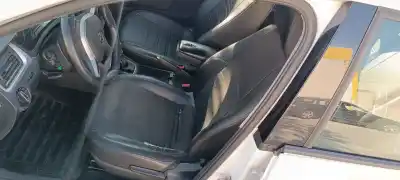 Second-hand car spare part left front seat for skoda rapid active oem iam references 