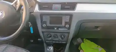 Second-hand car spare part audio system / radio cd for skoda rapid active oem iam references 