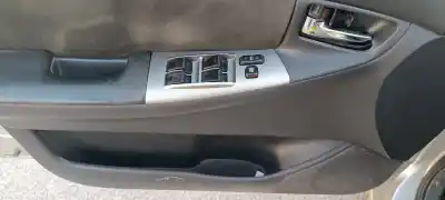 Second-hand car spare part left front power window switch for toyota corolla (_e12_) 1.4 d (nde120_) oem iam references 