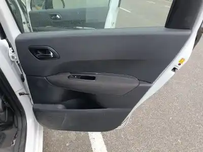 Pezzo di ricambio per auto di seconda mano rivestimento porta posteriore destro per peugeot 5008 allure riferimenti oem iam 