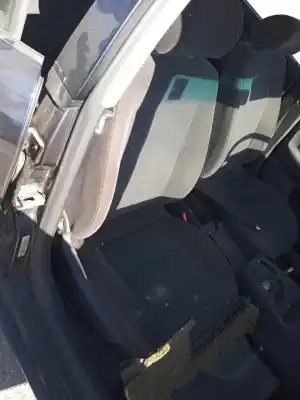 Second-hand car spare part right front seat for audi a4 berlina (b5) 2.6 v6 cat (abc) oem iam references 