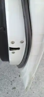 Peça sobressalente para automóvel em segunda mão fechadura da porta dianteira direita por hyundai i10 classic referências oem iam 