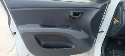 Peça sobressalente para automóvel em segunda mão forra / revestimento da porta dianteira esquerda por hyundai i10 classic referências oem iam 