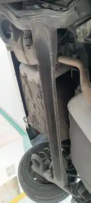 Peça sobressalente para automóvel em segunda mão charrió / suporte de eixo de trás por hyundai i10 classic referências oem iam 