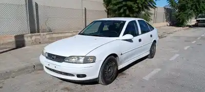 Peça sobressalente para automóvel em segunda mão CINTO DE SEGURANÇA DIANTEIRO DIREITO por OPEL VECTRA B BERLINA  Referências OEM IAM   