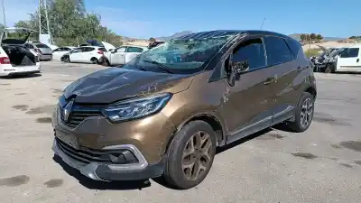 Tweedehands auto-onderdeel LUCHTFILTER voor RENAULT CAPTUR  OEM IAM-referenties   