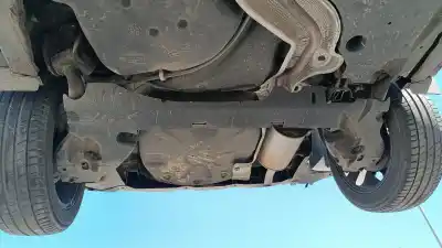 Pezzo di ricambio per auto di seconda mano asse posteriore per renault captur life riferimenti oem iam   