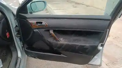 Pièce détachée automobile d'occasion GARNITURE DE PORTE AVANT DROITE pour PEUGEOT 607 (S1)  Références OEM IAM   