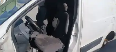 Автозапчастина б/у ЛІВЕ ПЕРЕДНЕ СИДІЛО для PEUGEOT PARTNER KOMBI  Посилання на OEM IAM   