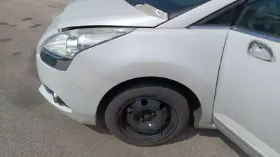 Peça sobressalente para automóvel em segunda mão guarda-lamas dianteiro esquerdo por peugeot 5008 premium referências oem iam 