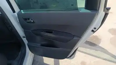 Peça sobressalente para automóvel em segunda mão forra / revestimento da porta traseira direita por peugeot 5008 premium referências oem iam 