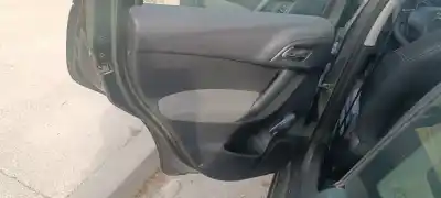 Peça sobressalente para automóvel em segunda mão forra / revestimento da porta traseira esquerda por citroen c3 business referências oem iam 