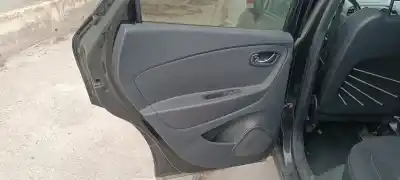 Pièce détachée automobile d'occasion garniture de porte arriere gauche pour renault captur helly hansen références oem iam 