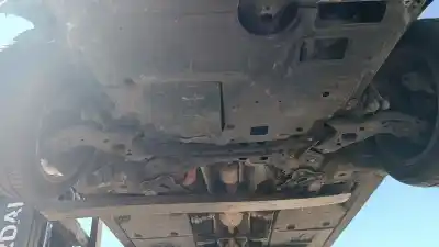 Peça sobressalente para automóvel em segunda mão charrió / suporte de eixo dianteiro por toyota auris hybrid active referências oem iam 