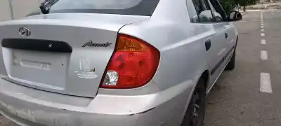 Pezzo di ricambio per auto di seconda mano luci posteriori destra per hyundai accent (lc) gl 4p riferimenti oem iam 