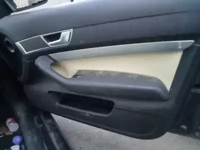 Автозапчасти б/у обивка передней правой двери за audi a6 c6 (4f2) 2.4 ссылки oem iam 4f0867104fkz
