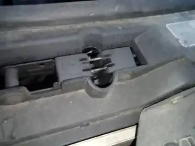 Автозапчасти б/у замок капота за audi a6 c6 (4f2) 2.4 ссылки oem iam 4f0823509b