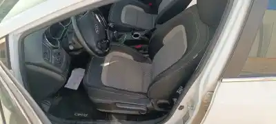 Second-hand car spare part left front seat for kia ceed attract 99 cv / 73 kw oem iam references 