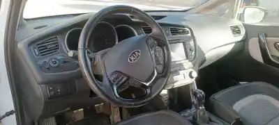 Pezzo di ricambio per auto di seconda mano kit airbag per kia ceed attract 99 cv / 73 kw riferimenti oem iam   