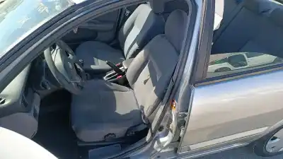 Tweedehands auto-onderdeel LINKER VOORSTOEL voor NISSAN ALMERA (N16/E)  OEM IAM-referenties   