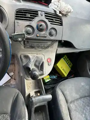 Second-hand car spare part AUDIO SYSTEM / RADIO CD for RENAULT KANGOO  OEM IAM references   