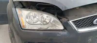 Peça sobressalente para automóvel em segunda mão farol / farolim direito por ford focus berlina (cap) ambiente (d) referências oem iam 