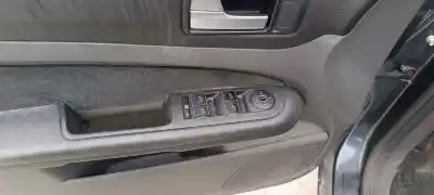 Peça sobressalente para automóvel em segunda mão botão / interruptor elevador vidro dianteiro esquerdo por ford focus berlina (cap) ambiente (d) referências oem iam 