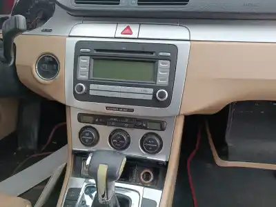 Автозапчасти б/у аудиосистема / радио cd за volkswagen passat b6 (3c2) 2.0 tdi 16v ссылки oem iam   
