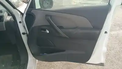 Автозапчасти б/у обивка передней правой двери за citroen c4 picasso business class ссылки oem iam 