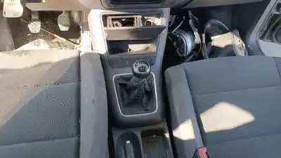 Автозапчасти б/у РЫЧАГ ПЕРЕКЛЮЧЕНИЯ ПЕРЕДАЧ за VOLKSWAGEN GOLF PLUS (5M1)  ссылки OEM IAM   