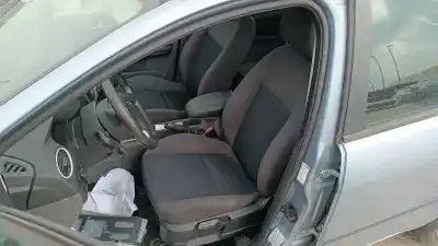 Pezzo di ricambio per auto di seconda mano sedile anteriore sinistro per ford focus berlina (cap) ghia riferimenti oem iam 