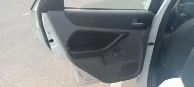 Peça sobressalente para automóvel em segunda mão forra / revestimento da porta traseira esquerda por ford focus lim. (cb4) econetic referências oem iam 